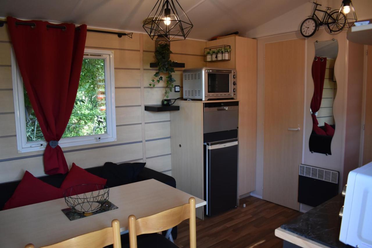 Mobil-Home Sur Terrain Bucolique Hyères Eksteriør bilde